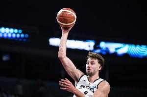 爱游戏在线-频频杀伤！小瓦格纳17中5砍全队最高23分外加7板4助 罚球14中13