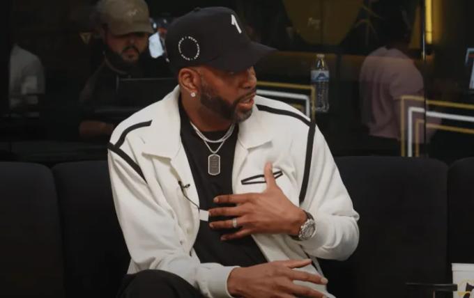 爱游戏APP-大反转，麦迪突爆争议发言！科比家人很欣慰，球迷：这才是兄弟情